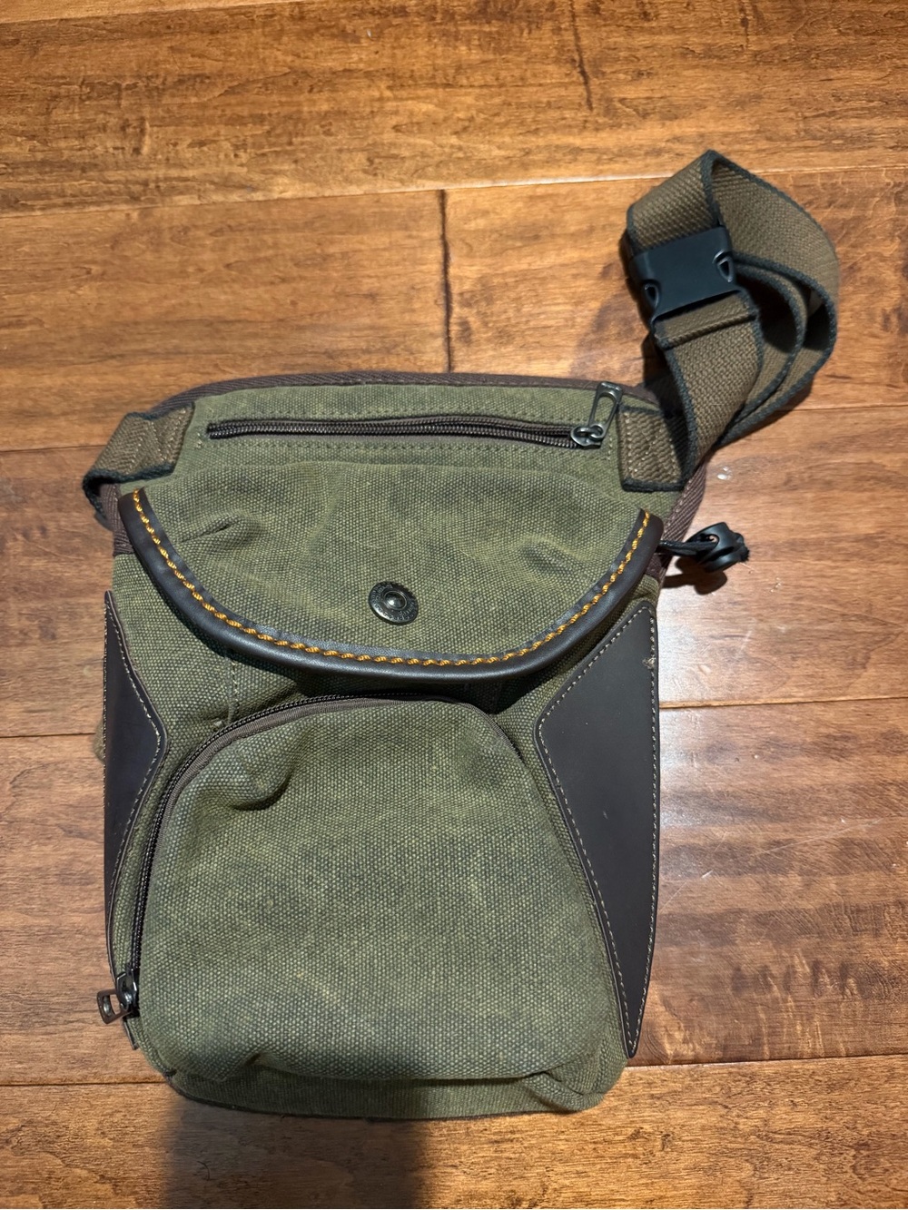 Kaukko Vintage Olive Green Canvas Crossbody Sling Bag